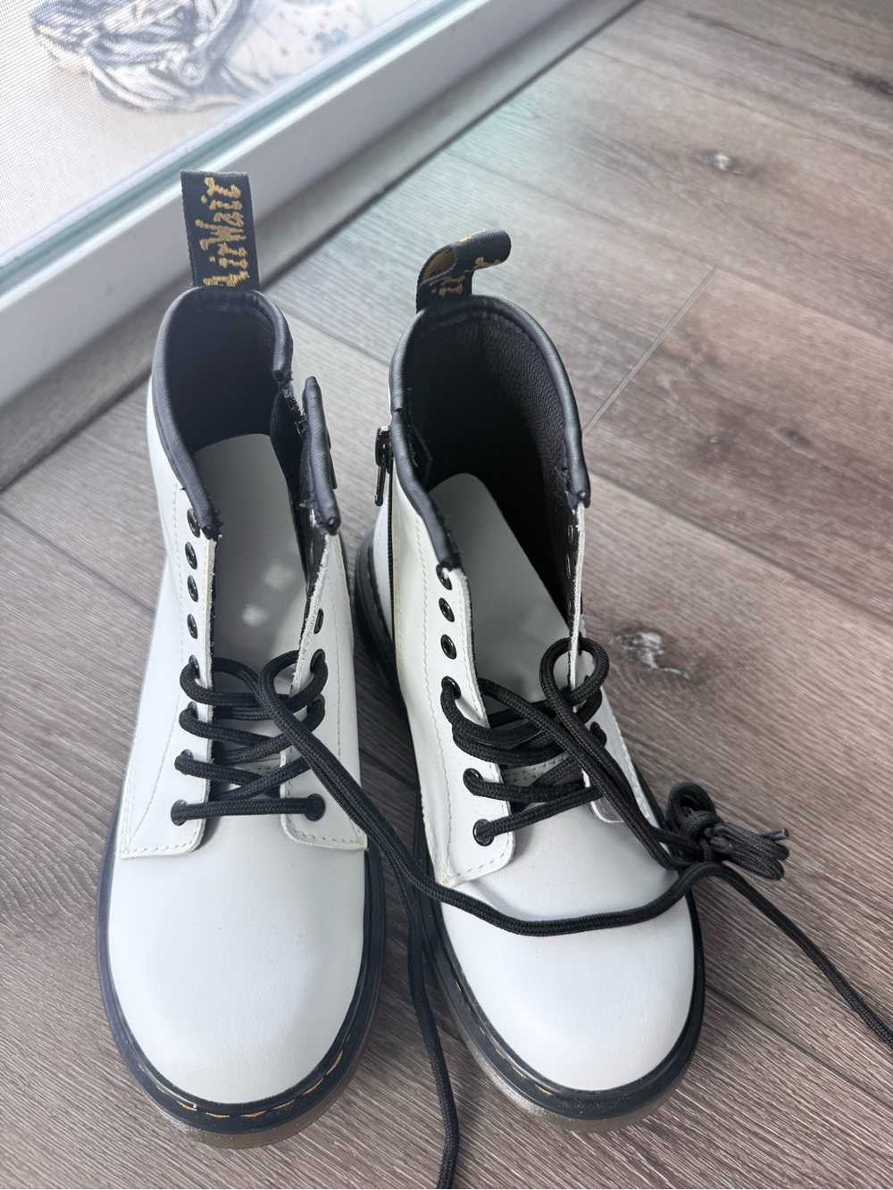Girls Dr. Martens White Leather Lace-Up Boots with Black Trim